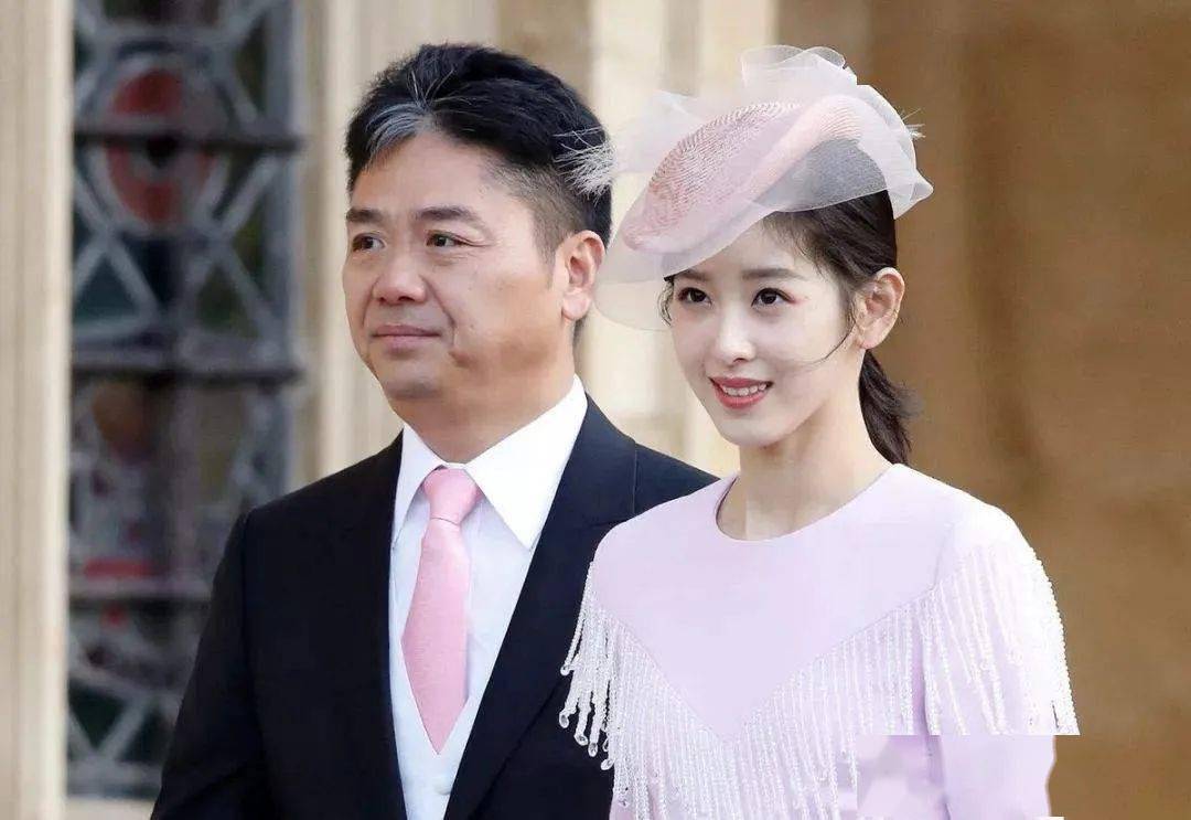 章泽天二胎疑是双胞胎