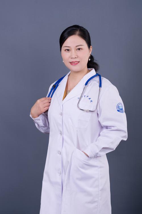 乐嘉的老婆 乐嘉的老婆陶虹的照片 乐嘉的老婆 乐嘉的老婆陶虹的照片