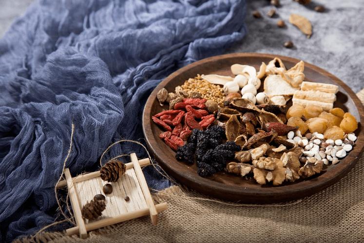 白癜风早期出现这5种症状 及时治疗很关键 白癜风早期出现这5种症状 及时治疗很关键