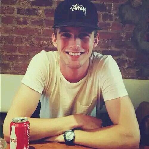 对视三分钟 对视三分钟的心理学意义 对视三分钟 对视三分钟的心理学意义