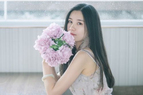 有钱还这么拼?刘强东身家千亿爸妈却在食堂打饭 有钱还这么拼?刘强东身家千亿爸妈却在食堂打饭